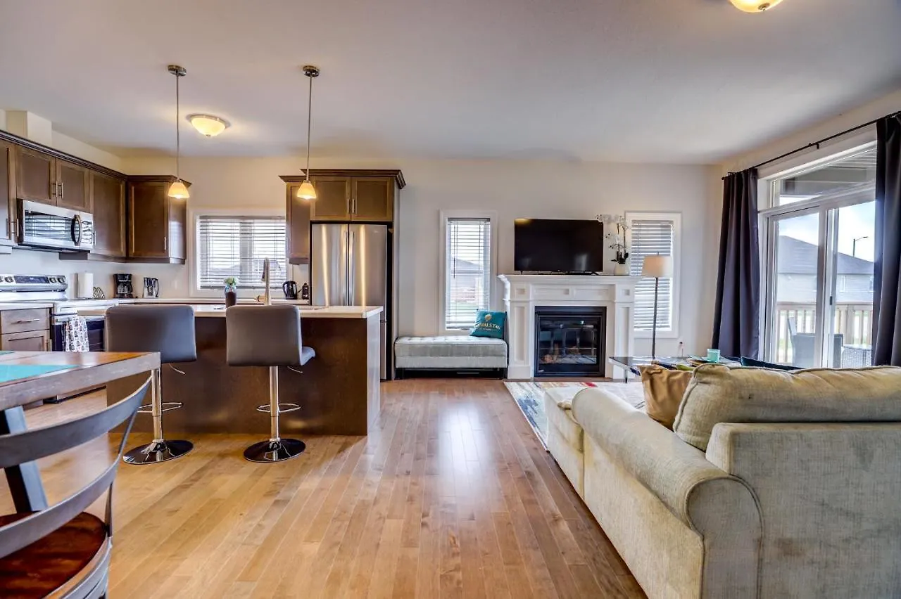 Apartment Globalstay New Houses Near Huron Lake Port Elgin Canada