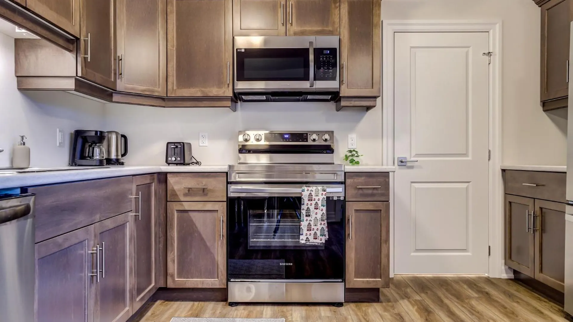 Globalstay New Houses Near Huron Lake Port Elgin